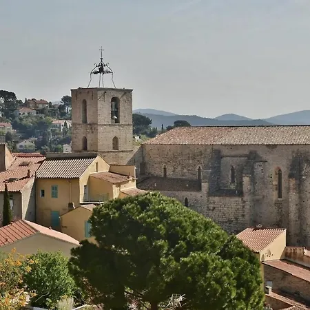 Moderne Jardin Parking Centre * Hyeres